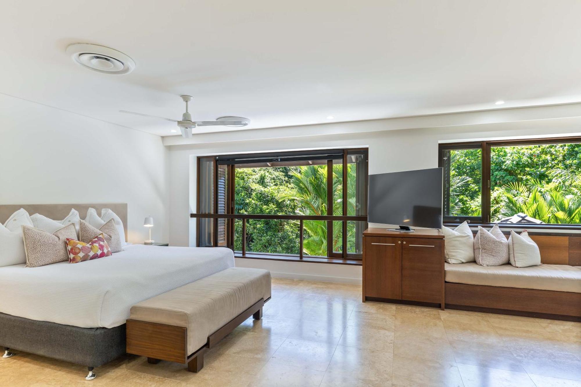 Seascape Holidays At Seascape Temple Port Douglas Extérieur photo